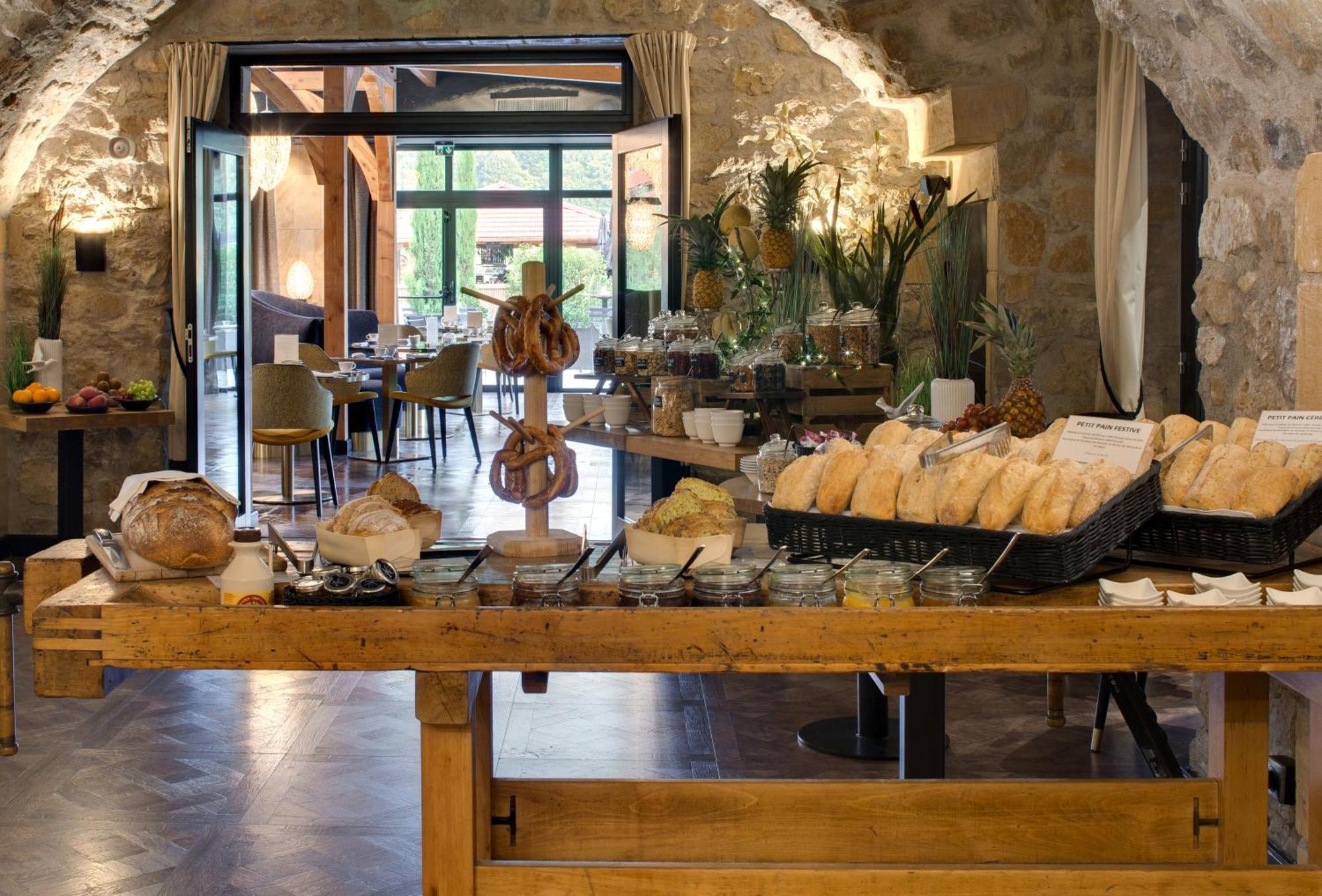 Domaine De La Klauss & Spa, Restaurant Gastronomique Le K Montenach Экстерьер фото